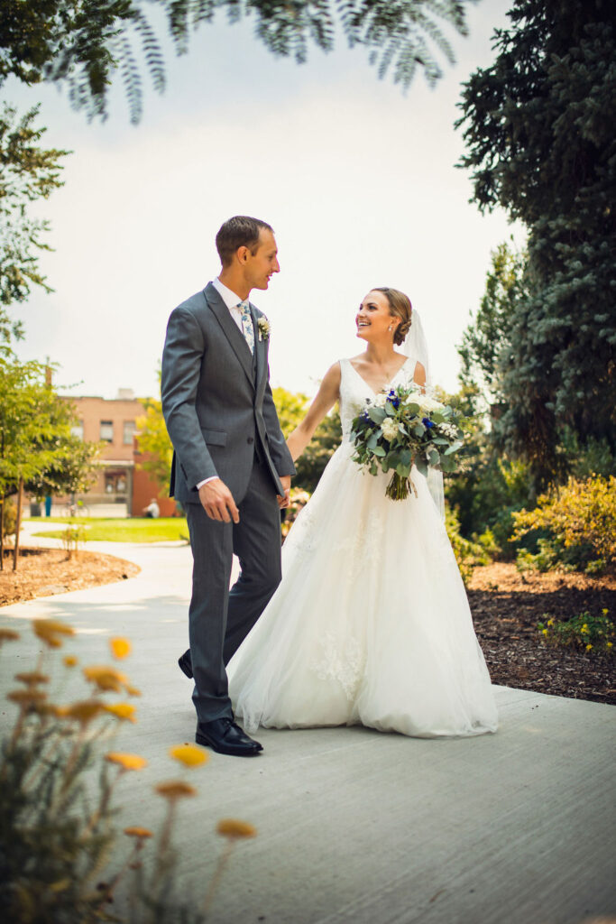 wedding couple portrait